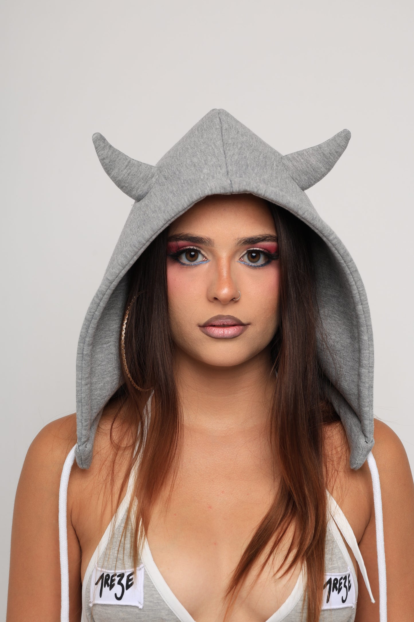 TRACKSUIT DEMON - GRIS